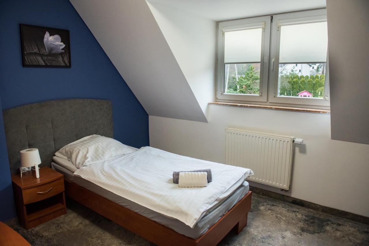 Hotel Paradiso Suchedniow Екстер'єр фото