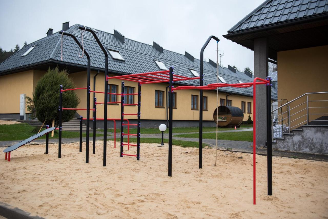 Hotel Paradiso Suchedniow Екстер'єр фото